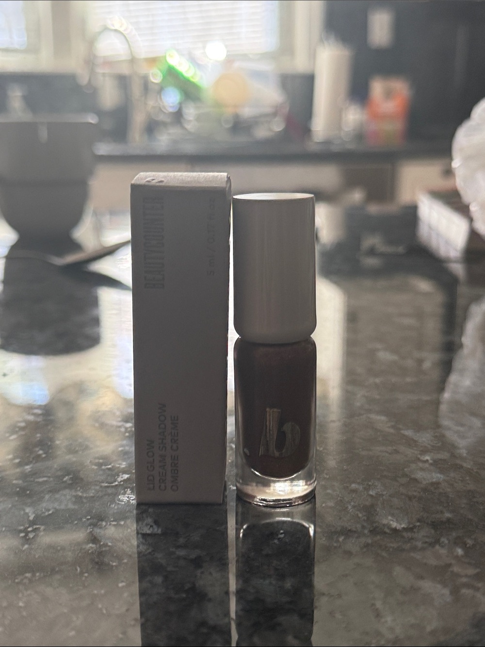 beautycounter Cream Eyeshadow - Deep Chocolate Brown